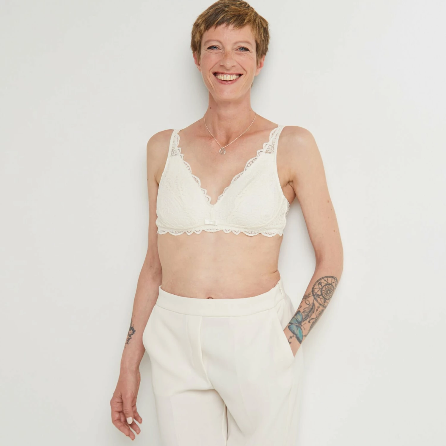 SOUTIEN-GORGE FOULARD POST-OP ECRU