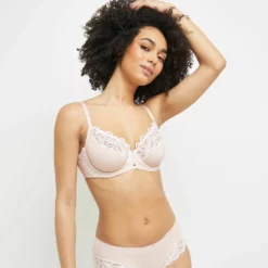 SOUTIEN-GORGE EMBOITANT POUDRE
